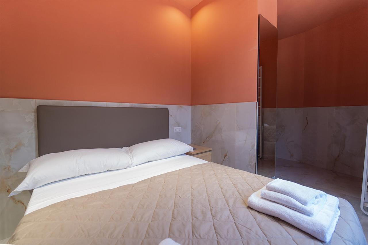 Medina H. Napoli Centro, By Clapa Group Hotel Bagian luar foto