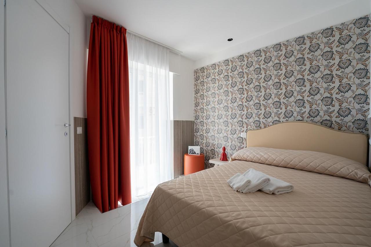 Medina H. Napoli Centro, By Clapa Group Hotel Bagian luar foto