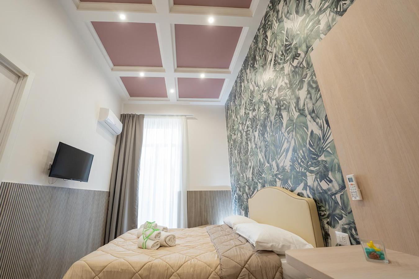 Medina H. Napoli Centro, By Clapa Group Hotel Bagian luar foto
