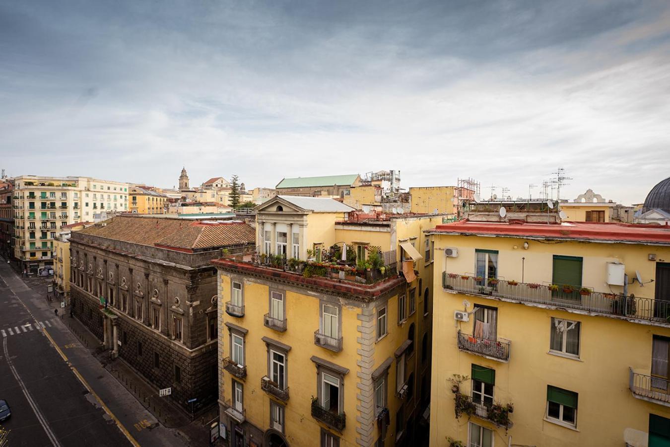 Medina H. Napoli Centro, By Clapa Group Hotel Bagian luar foto