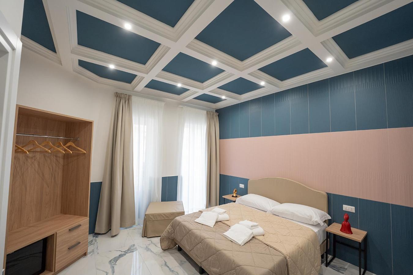 Medina H. Napoli Centro, By Clapa Group Hotel Bagian luar foto